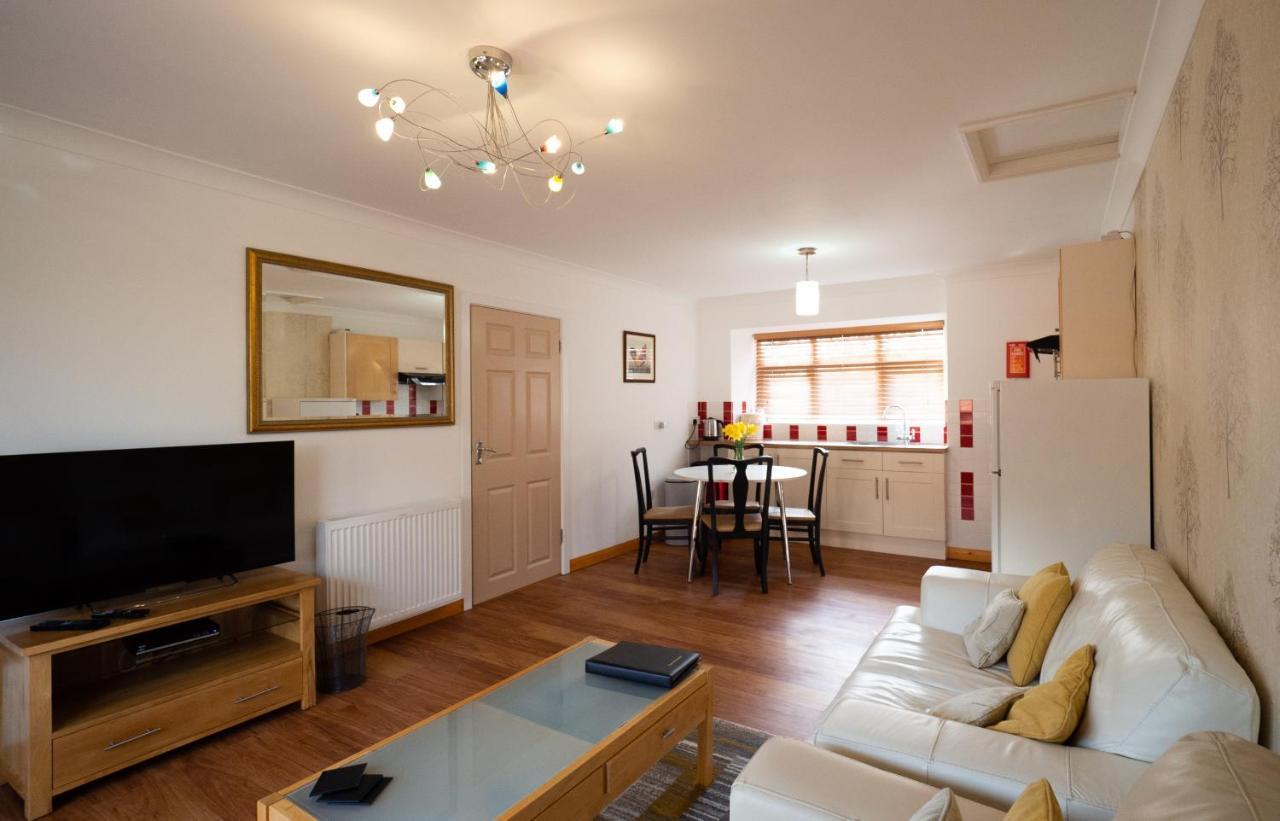 Surlingham Lodge Garden Cottage In Rspb Village Near نورويش المظهر الخارجي الصورة