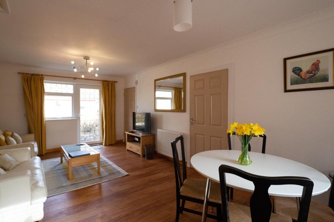 Surlingham Lodge Garden Cottage In Rspb Village Near نورويش المظهر الخارجي الصورة
